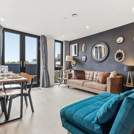 Minster View - Free Parking & Gym - Sleeps 6 *